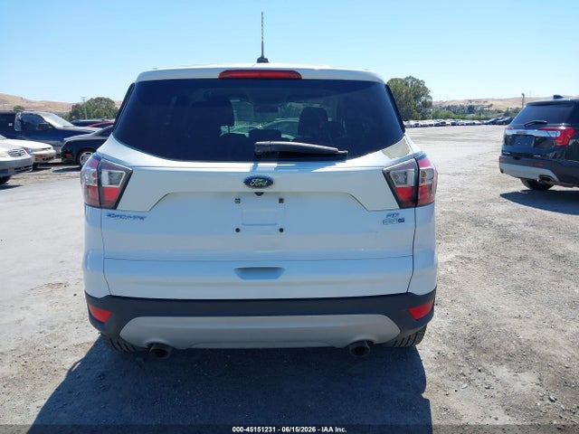 Продажа на аукционе авто 2017 Ford Escape Se, vin: 1FMCU9GD4HUA41309, номер лота: 45151231