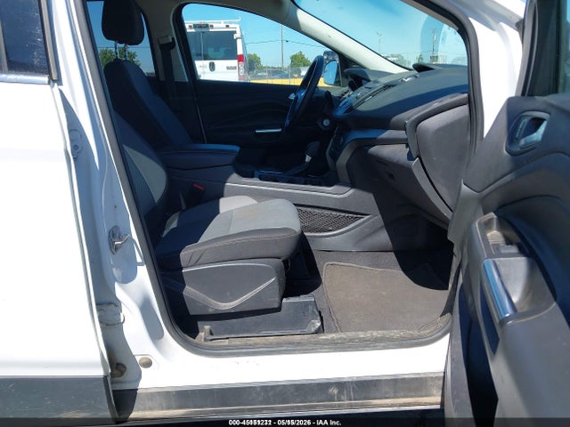 Продажа на аукционе авто 2017 Ford Escape Se, vin: 1FMCU9GD4HUA41309, номер лота: 45151231