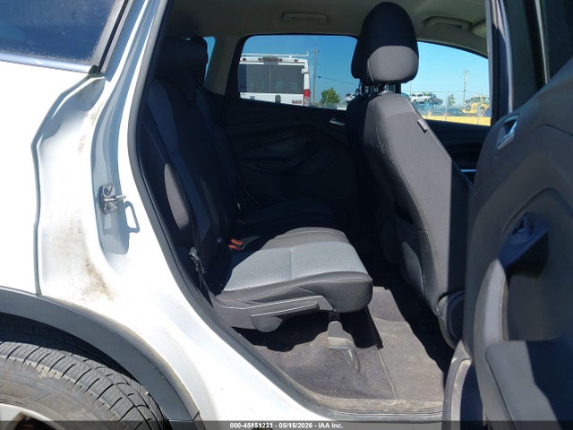 Продажа на аукционе авто 2017 Ford Escape Se, vin: 1FMCU9GD4HUA41309, номер лота: 45151231