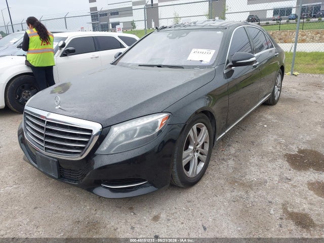 45151233 :رقم المزاد ، WDDUG8CB5HA326171 vin ، 2017 Mercedes-benz S 550 مزاد بيع