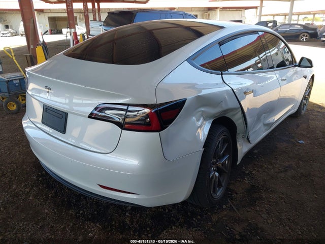Tesla Model 3 Standard Range Plus Rear-wheel Drive 2021 5YJ3E1EA2MF874105 Image 4