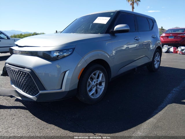 KIA SOUL LX 2023 KNDJ23AUXP7885682 Image 2