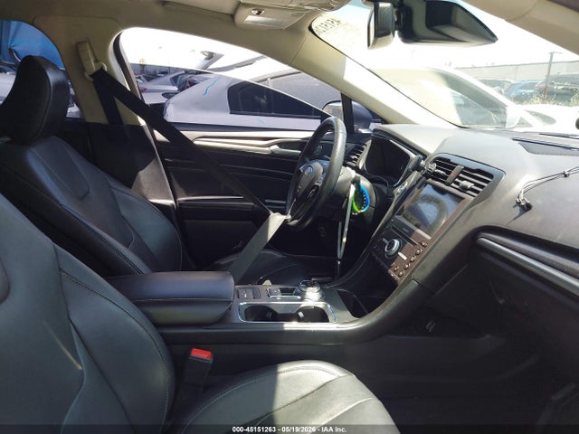 3FA6P0SU5LR248406 Ford Fusion Plug-in Hybrid Titanium