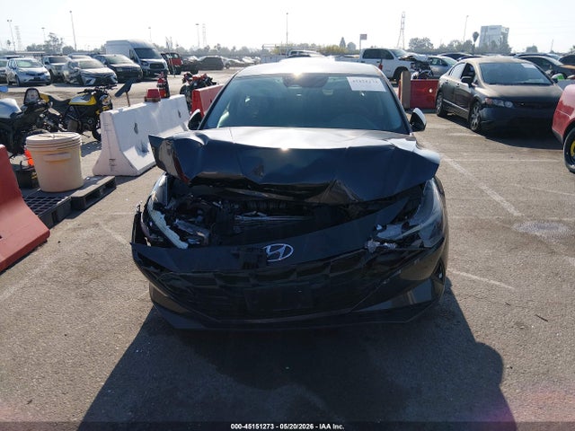 45151273 :رقم المزاد ، 5NPLM4AG3NH079694 vin ، 2022 Hyundai Elantra Sel مزاد بيع