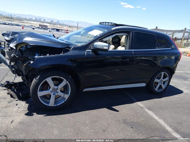 2011 Volvo Xc60 T6/t6 R-design მანქანა იყიდება აუქციონზე, vin: YV4902DZ4B2140570, აუქციონის ნომერი: 45151286