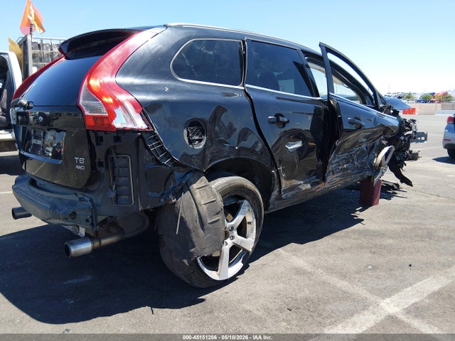 2011 Volvo Xc60 T6/t6 R-design მანქანა იყიდება აუქციონზე, vin: YV4902DZ4B2140570, აუქციონის ნომერი: 45151286