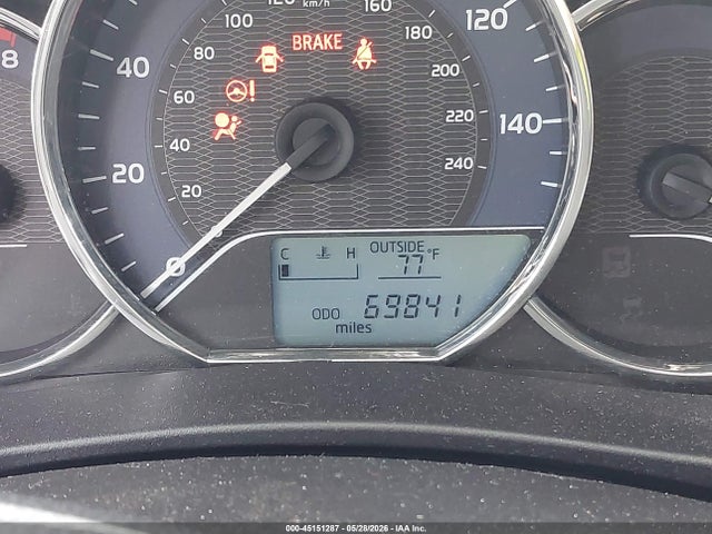2015 Toyota Corolla Le Plus მანქანა იყიდება აუქციონზე, vin: 5YFBURHE4FP193768, აუქციონის ნომერი: 45151287