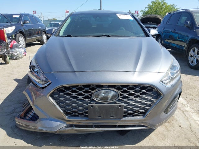 Hyundai Sonata Limited 2019 5NPE34AF7KH768572 Image 12