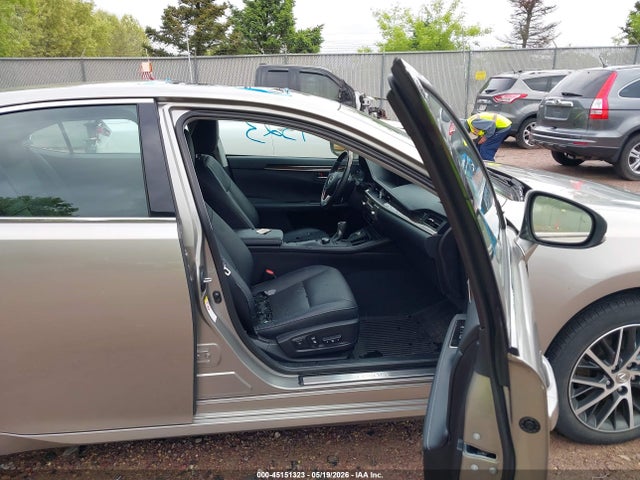 Продажа на аукционе авто 2017 Lexus Es 350, vin: 58ABK1GG8HU035857, номер лота: 45151323