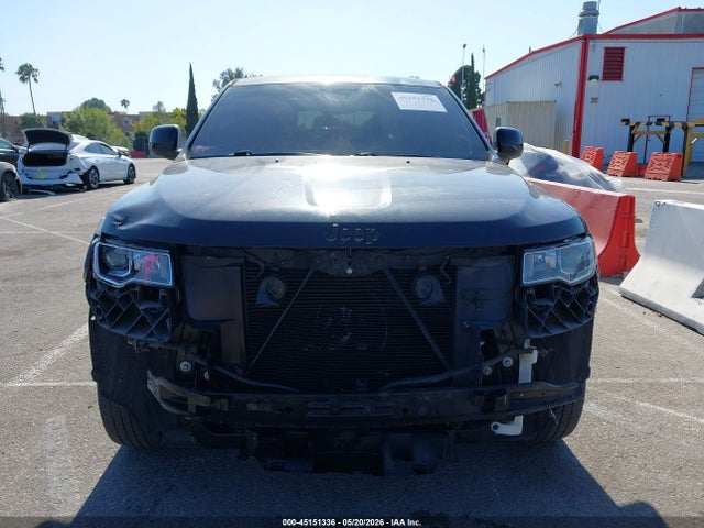45151336 :رقم المزاد ، 1C4RJEAG3HC846694 vin ، 2017 Jeep Grand Cherokee Laredo 4x2 مزاد بيع