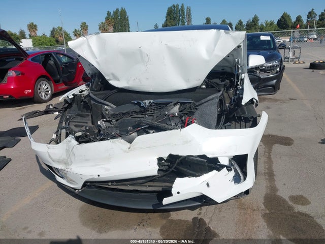 Tesla MODEL X 2019 5YJXCDE24KF185181 Image 13