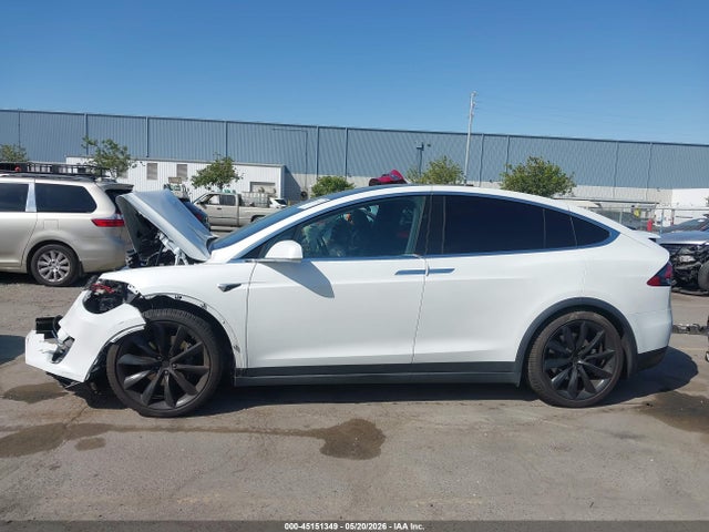 Tesla MODEL X 2019 5YJXCDE24KF185181 Image 15