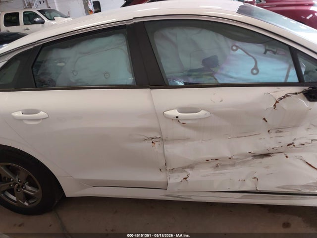 45151351 :رقم المزاد ، 5XXG14J22MG071689 vin ، 2021 Kia K5 Lxs مزاد بيع