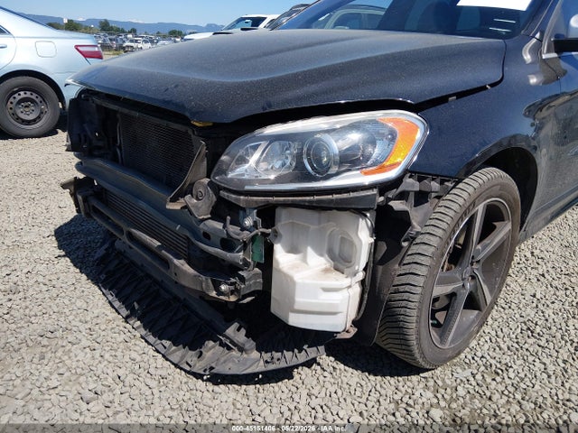 YV4902DZ7E2554267 Volvo Xc60 T6 R-design Platinum