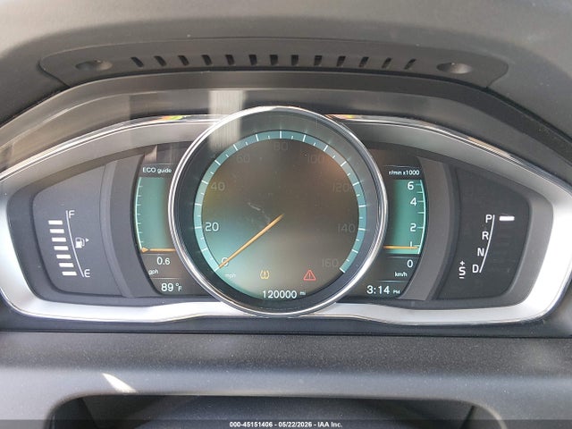 YV4902DZ7E2554267 Volvo Xc60 T6 R-design Platinum
