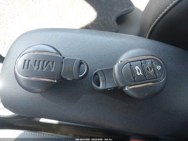 2022 Mini Se Hardtop Cooper მანქანა იყიდება აუქციონზე, vin: WMW13DJ00N2P65607, აუქციონის ნომერი: 45151420