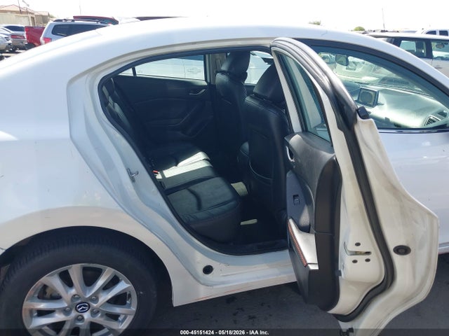 3MZBM1W74FM143348 Mazda Mazda3 I Grand Touring