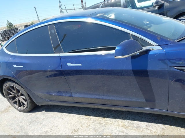 Tesla Model 3 Long Range/mid Range 2018 5YJ3E1EA6JF118031 Image 13