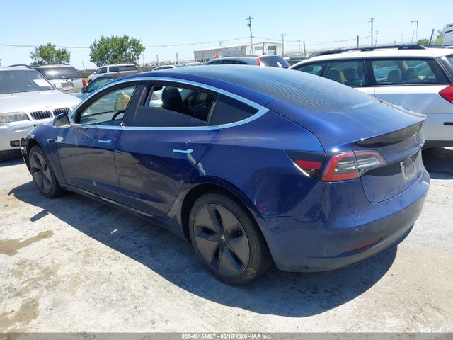 Tesla Model 3 Long Range/mid Range 2018 5YJ3E1EA6JF118031 Image 3