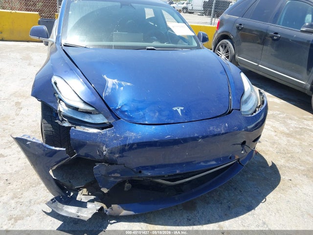 Tesla Model 3 Long Range/mid Range 2018 5YJ3E1EA6JF118031 Image 6