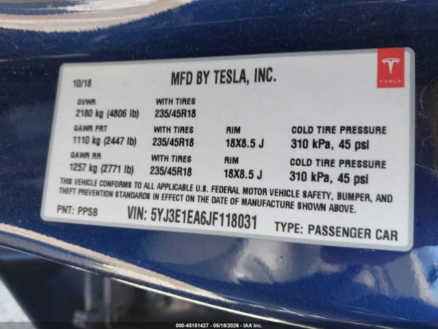 Tesla Model 3 Long Range/mid Range 2018 5YJ3E1EA6JF118031 Image 9