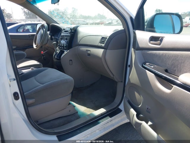 45151436 :رقم المزاد ، 5TDZA23C85S345058 vin ، 2005 Toyota Sienna Le مزاد بيع