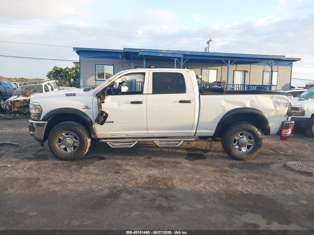 45151465 :رقم المزاد ، 3C6UR5CL9NG161631 vin ، 2022 Ram 2500 Tradesman  4x4 6'4 Box مزاد بيع