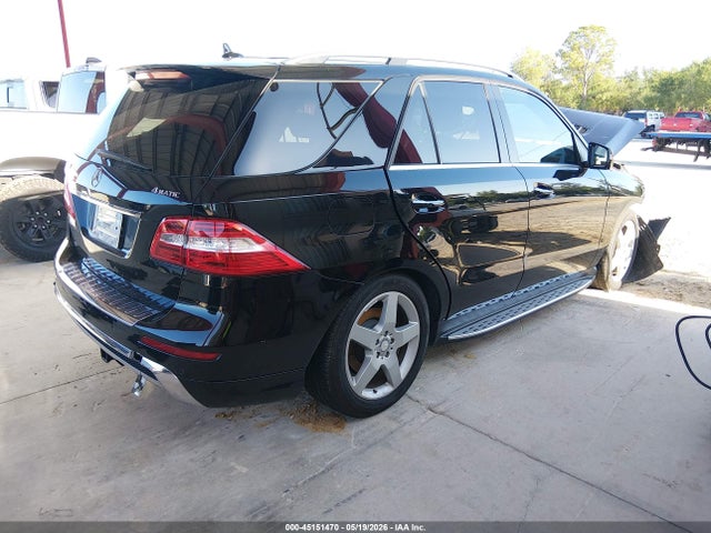 2015 Mercedes-benz Ml 400 4matic მანქანა იყიდება აუქციონზე, vin: 4JGDA5GB9FA472392, აუქციონის ნომერი: 45151470