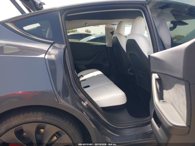 Продажа на аукционе авто 2022 Tesla Model Y Performance Dual Motor All-wheel Drive, vin: 7SAYGDEF2NF573786, номер лота: 45151481