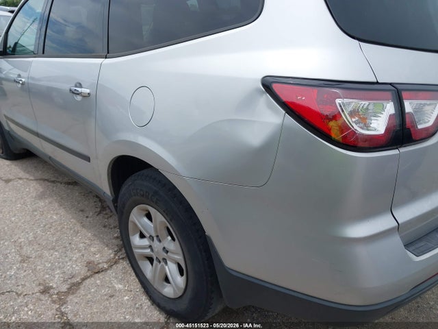 2016 Chevrolet Traverse Ls მანქანა იყიდება აუქციონზე, vin: 1GNKRFED3GJ216496, აუქციონის ნომერი: 45151523