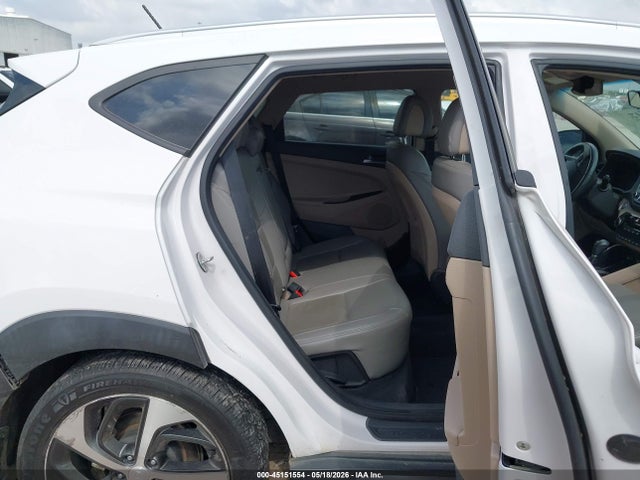45151554 :رقم المزاد ، KM8J33A20GU257459 vin ، 2016 Hyundai Tucson Sport مزاد بيع