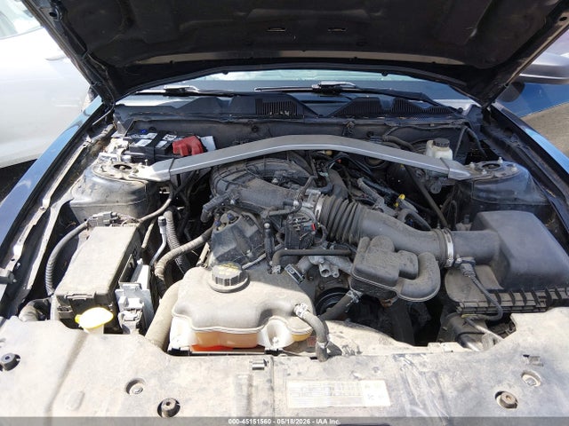 45151560 :رقم المزاد ، 1ZVBP8EM3E5306678 vin ، 2014 Ford Mustang V6 مزاد بيع