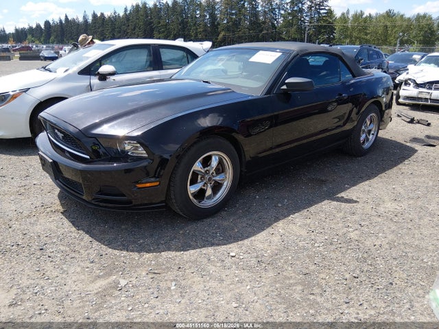 45151560 :رقم المزاد ، 1ZVBP8EM3E5306678 vin ، 2014 Ford Mustang V6 مزاد بيع