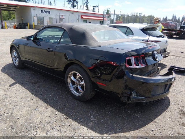 45151560 :رقم المزاد ، 1ZVBP8EM3E5306678 vin ، 2014 Ford Mustang V6 مزاد بيع