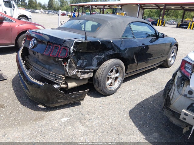 45151560 :رقم المزاد ، 1ZVBP8EM3E5306678 vin ، 2014 Ford Mustang V6 مزاد بيع