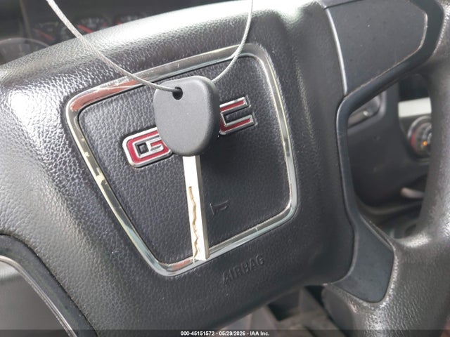 45151572 :رقم المزاد ، 1GT12XEG3FF612082 vin ، 2015 Gmc Sierra 2500hd مزاد بيع
