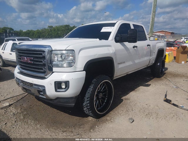 45151572 :رقم المزاد ، 1GT12XEG3FF612082 vin ، 2015 Gmc Sierra 2500hd مزاد بيع
