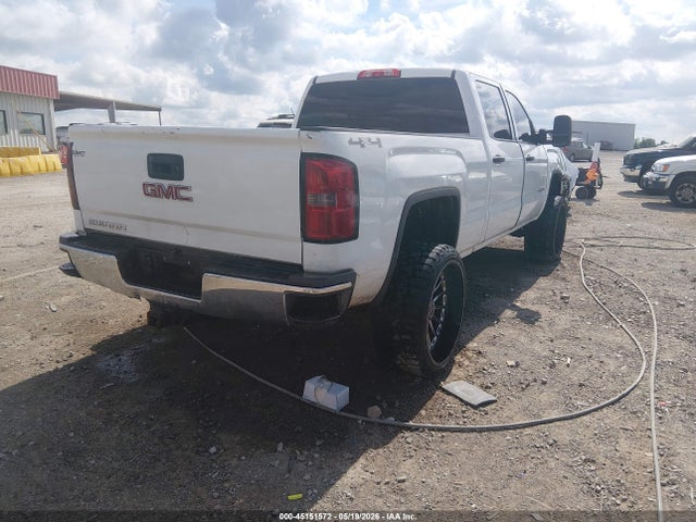 45151572 :رقم المزاد ، 1GT12XEG3FF612082 vin ، 2015 Gmc Sierra 2500hd مزاد بيع