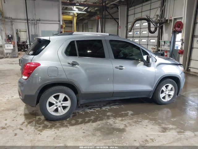 3GNCJLSB4LL142019 Chevrolet Trax Fwd Lt