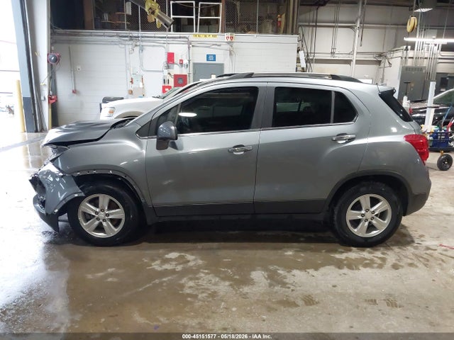 3GNCJLSB4LL142019 Chevrolet Trax Fwd Lt