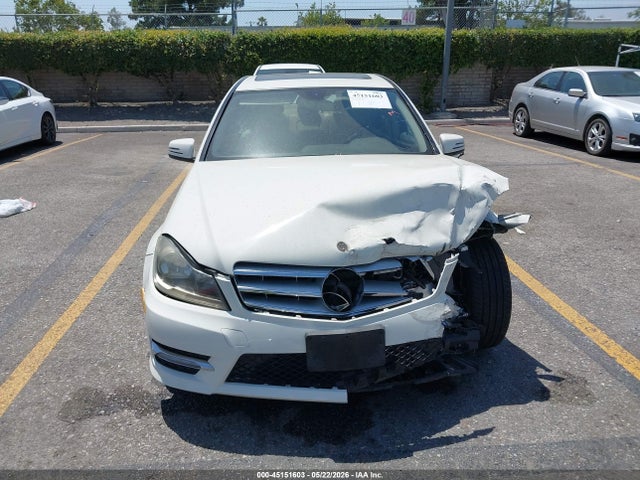 2012 Mercedes-benz C 250 Luxury/sport მანქანა იყიდება აუქციონზე, vin: WDDGF4HBXCA681962, აუქციონის ნომერი: 45151603