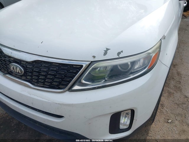 Продажа на аукционе авто 2015 Kia Sorento Lx, vin: 5XYKTDA64FG637776, номер лота: 45151683