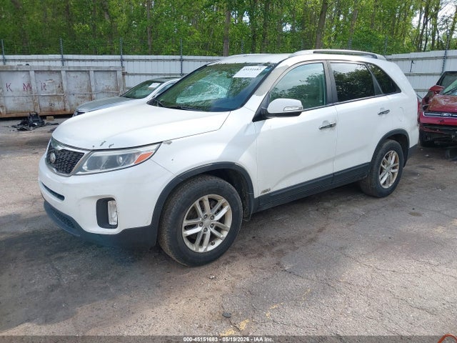 Продажа на аукционе авто 2015 Kia Sorento Lx, vin: 5XYKTDA64FG637776, номер лота: 45151683