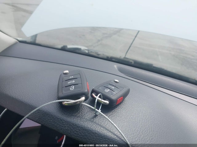 Продаж на аукціоні авто 2015 Volkswagen Jetta 2.0l S, vin: 3VW2K7AJ3FM311198, номер лоту: 45151693