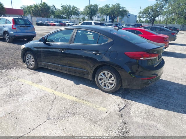 45151742 :رقم المزاد ، KMHD74LF5HU403377 vin ، 2017 Hyundai Elantra Se مزاد بيع