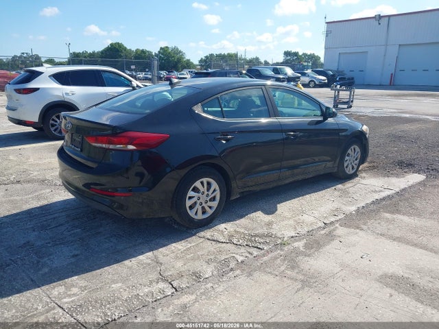45151742 :رقم المزاد ، KMHD74LF5HU403377 vin ، 2017 Hyundai Elantra Se مزاد بيع
