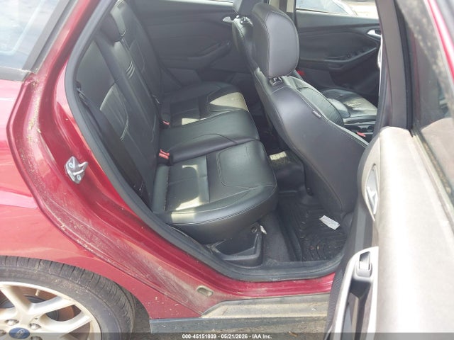 45151809 :رقم المزاد ، 1FADP3F20FL362351 vin ، 2015 Ford Focus Se مزاد بيع