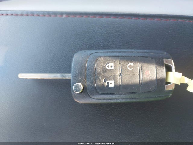 45151812 :رقم المزاد ، 2GNFLGEK1F6140103 vin ، 2015 Chevrolet Equinox 2lt مزاد بيع