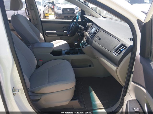 Продаж на аукціоні авто 2018 Kia Sedona L, vin: KNDMA5C17J6406226, номер лоту: 45151838