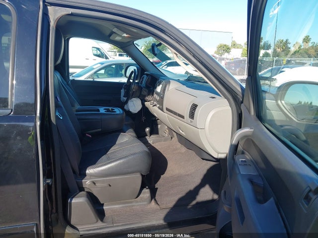 45151850 :رقم المزاد ، 1GCSKREA0AZ132794 vin ، 2010 Chevrolet Silverado 1500 Ls مزاد بيع